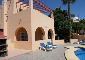 Villa en alquiler en Mojacar Playa, Almeria